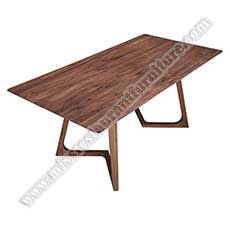 nordic square wood tables_wood restaurant tables 1018_Customize nordic style ash wood cafe room/dining room sqaure wooden dining tables with wooden Z shape legs